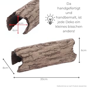 Handgefertigtes dekoratives Objekt mit Rindenstruktur. Hohler, holzstammförmiger Gegenstand mit einer Länge von 20 cm, einer Breite von 8 cm und einer Höhe von 6 cm. Text auf Deutsch beschreibt handgefertigte Natur.