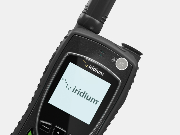Amazon.com: BlueCosmo Iridium Extreme 衛星電話組合- 僅真正