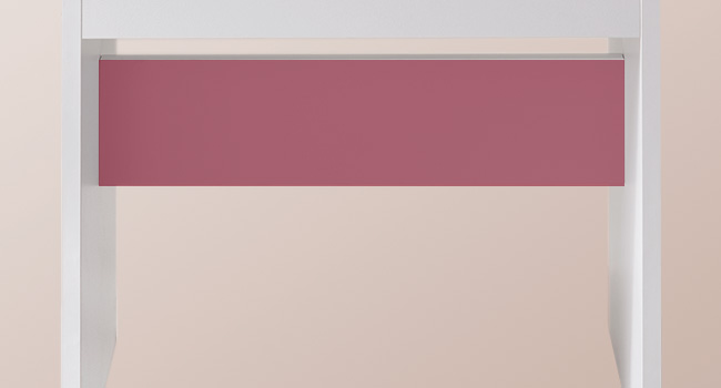 Két színű elem rózsaszín felső és bézs alsó résszel, fehér falra szerelve