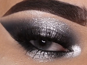 Silver Glitter Eyes Makeup