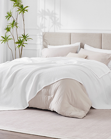 white blanket