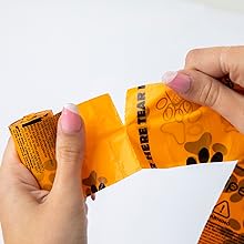 envuelve la parte superior del paquete con los dedos