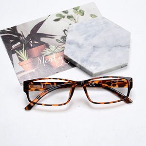  sturdy reading glasses for women