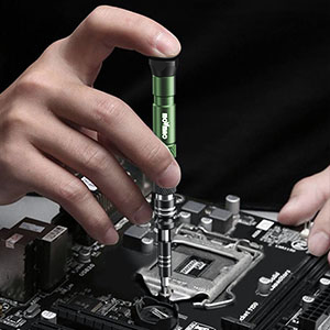 専用デザインアルミ製ハンドル