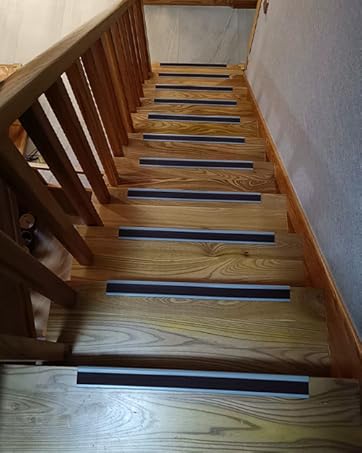 Stair nose