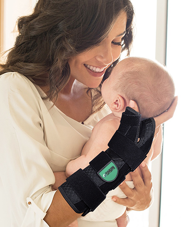 mommy wrist brace