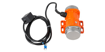 VEVOR Vibratore Per Calcestruzzo, Motore A Vibrazione, 220V 50Hz 100W, Motore Monofase, 3000Rpm, Motore Vibrante, Motore Elettrico A Vibrazione Per Calcestruzzo, Forza Di Eccitazione Regolabile 20 Motore Vibrante 90W