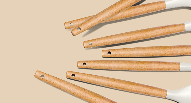 kitchen utensils set with holder