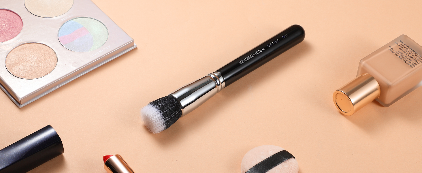 stippling brush