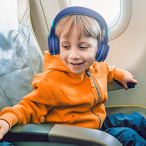 kids headphones with microphone