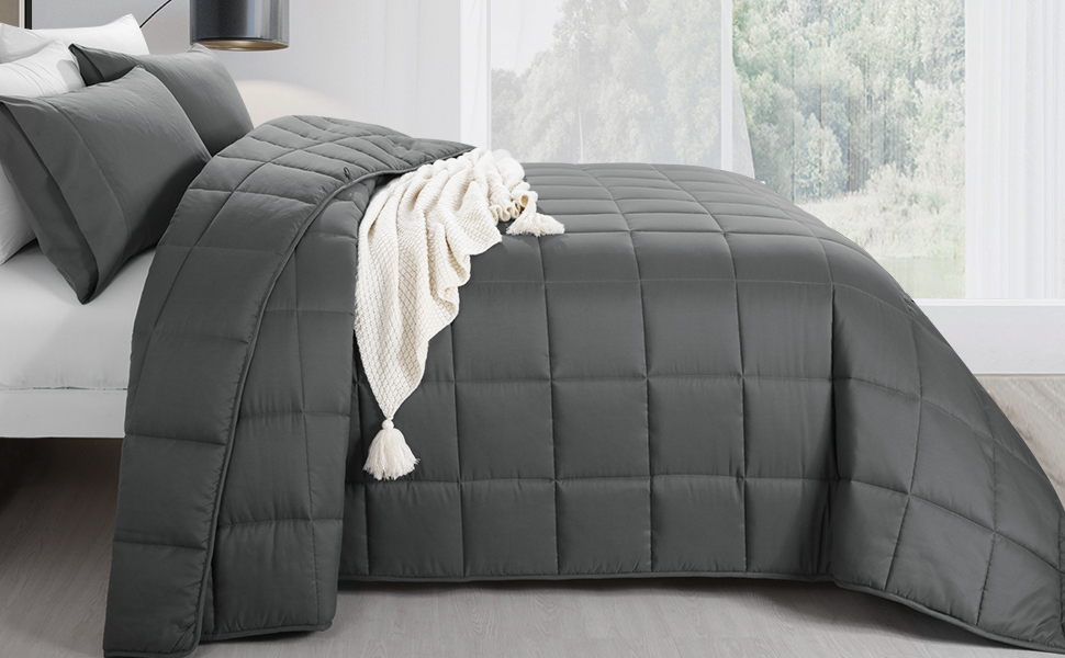 HOMBYS Oversized King Comforter 128x120 Extra Large King