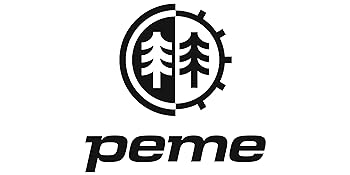 en blanco y negro con pinos estilizados dentro de un diseño circular. La palabra «peme» se escribe abajo en minúscula