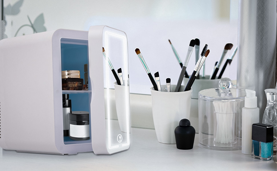 Unveiling the Power of the Mini Fridge Display: Functionality Meets Sophistication