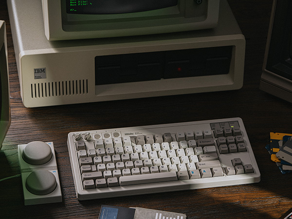 Amazon.com: 8Bitdo 87 Keys Retro Mechanical Keyboard