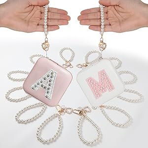 Portable jewelry box