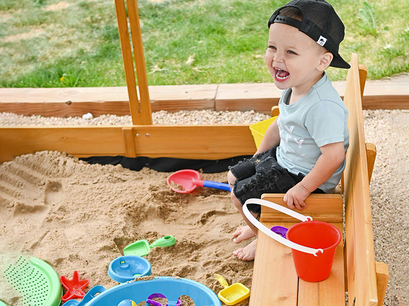 Aivituvin Kids Sand Boxes with Canopy Sandboxes with Covers Foldable Bench Seats, Children