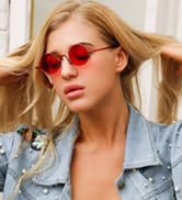 red round sunglasses