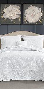 Oversized King Bedspread 128x120, Modern & Contemporary Look, Reversible, 5 Piece Set, King/Cal King, Sage Green - Li 6aa7d27d 7c8d 4fee B95f 3ff5cee71787. CR0,0,300,600 PT0 SX150 V1