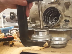 700R4 Corvette Servo Piston
