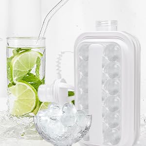 WATER BOTTLE CUBE
