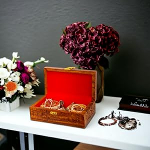 Wooden jewelry box organizer 