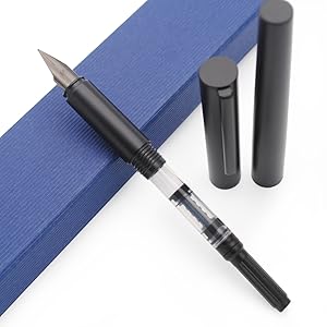 黒い金属製万年筆 楽天市場】【送料無料】クラッセ CLASSE 万年筆 黒×金 : CLASSE