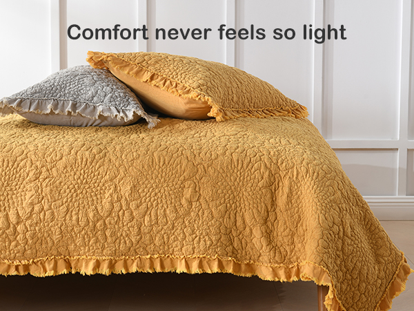 Amazon.com: HORIMOTE HOME Beige Ruffled Quilt King Size