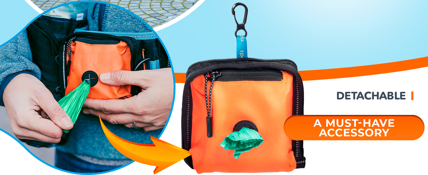 Detachable pocket, a must-have accessory if you don't want to carry your whole waistband leash.