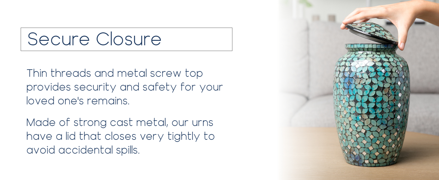 Urn that closes tightly and securely to transport ashes and cremains