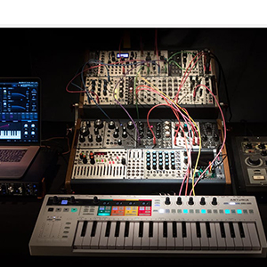 Amazon | ARTURIA MIDIキーボード コントローラー KeyStep Pro