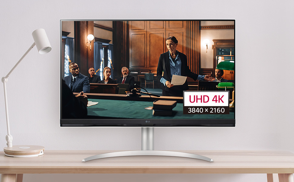 莉紗LG Smart Monitor 31.5インチ 32SQ730S-W 32