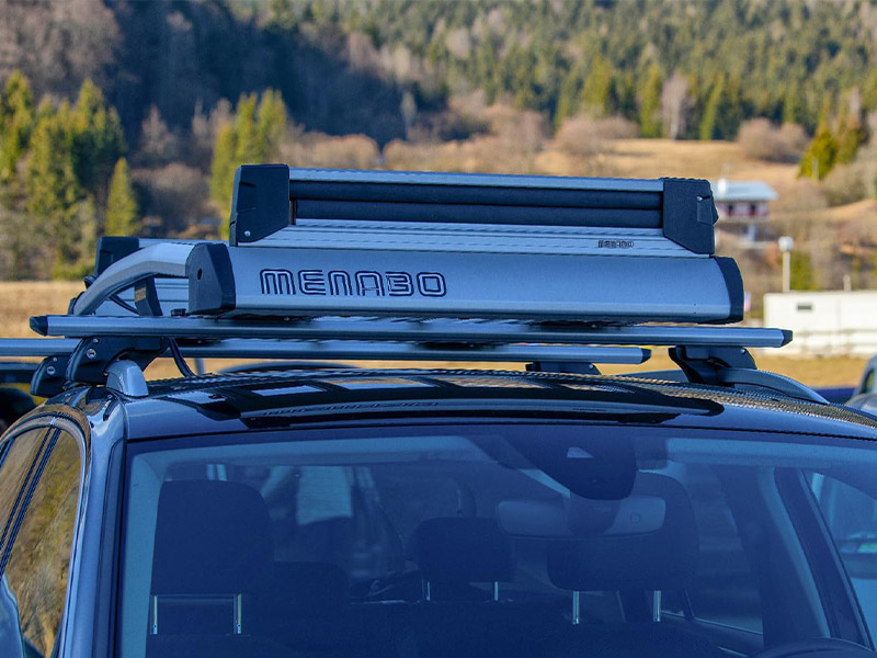 スキー Thlue car rack system Amazon.com: OMAC Ski Rack for Car Roof with Sliding