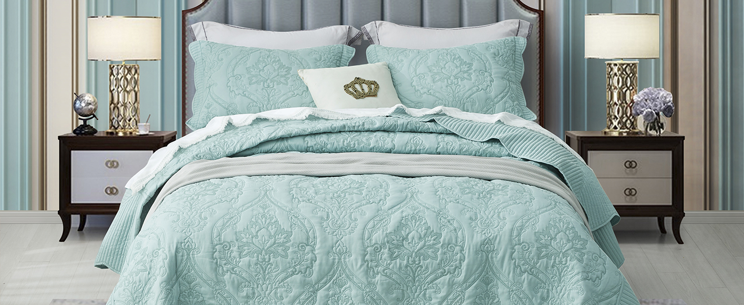CHIXIN Oversized King/Cal King Bedspread - Lightweight & Beautiful Stitching - Luxury Damask Paisley Pattern - 128x120 I 6cef4af0 922f 4731 B039 43cafeb876e0. CR0,0,1464,600 PT0 SX1464 V1