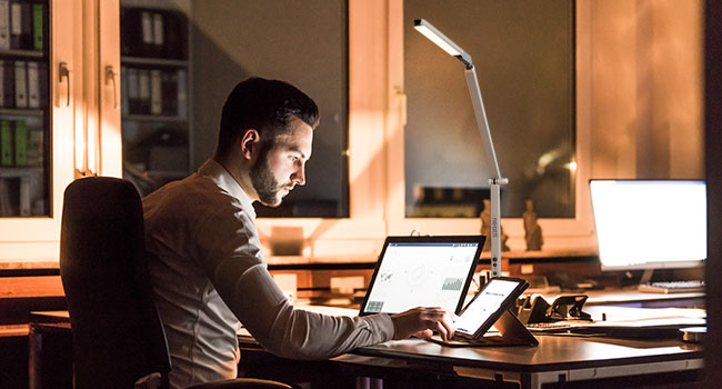 Large manufacture image 3