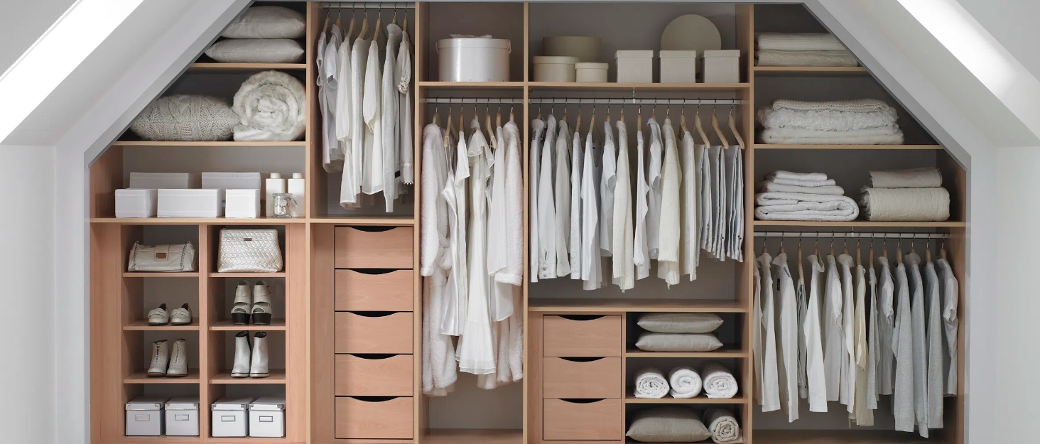 HAOYIJIA 4 Tier Pants Hangers with Clips (3 Pack), Metal