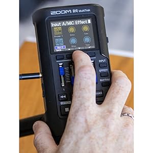 Amazon.com: Zoom R4 MultiTrak 32-Bit Float Digital Recorder
