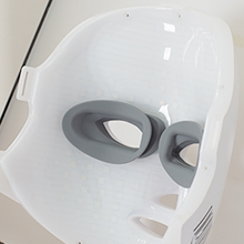led face mask light therapy