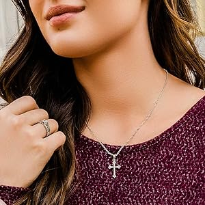 Montana Silversmiths Western Lifestyle Women's Cross Necklace (Ethereal Crystal)