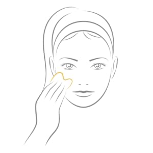 Hayo'u Method Beauty Restorer One Minute Ritual, step three: hold.
