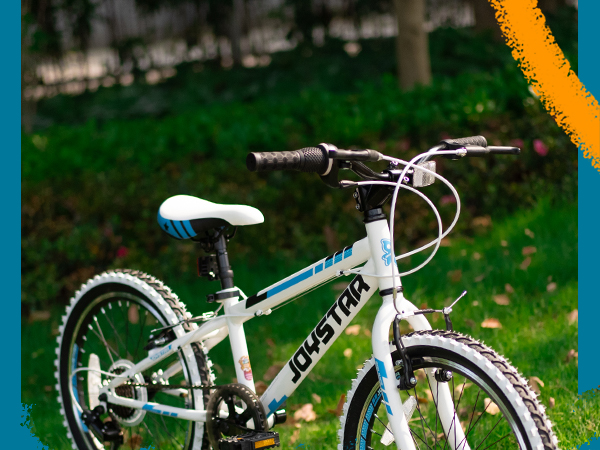 starlight✳︎ Sportspower Starlight Swing Set: LED Swings, Saucer, Blow