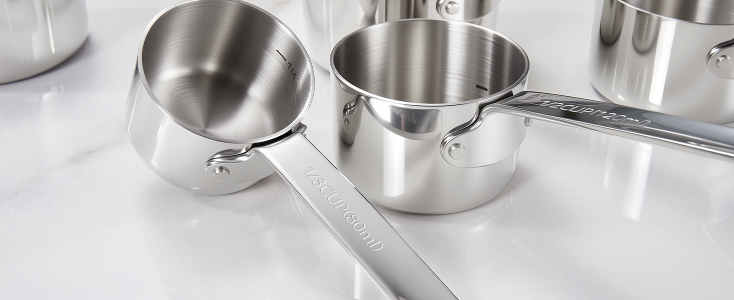 measuring cups