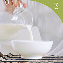 Frothing milk