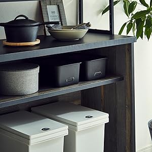 ゆん出品 食器棚(上台) ゆん様専用出品 食器棚(上台)