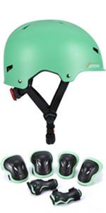 kids skateboard helmet