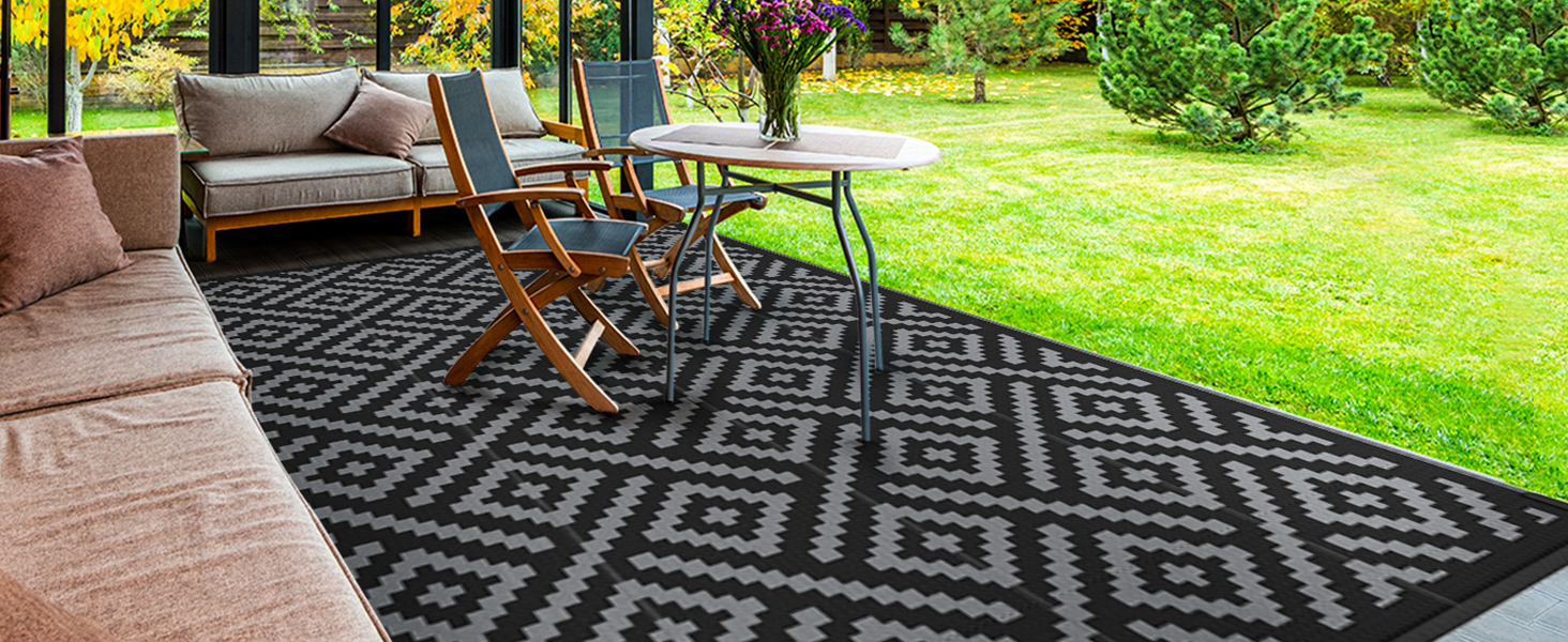 PATIO RUG