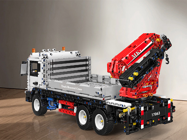 Mould King 17063 Crane Truck Building Blocks Model, Remote Controlled Technik Pneumatic Drive Truck with 4 Motors, Toy Gifts for Kids/Adult Collections Enthusiasts (2530 Pieces) : Amazon.com.au: Toys & Games