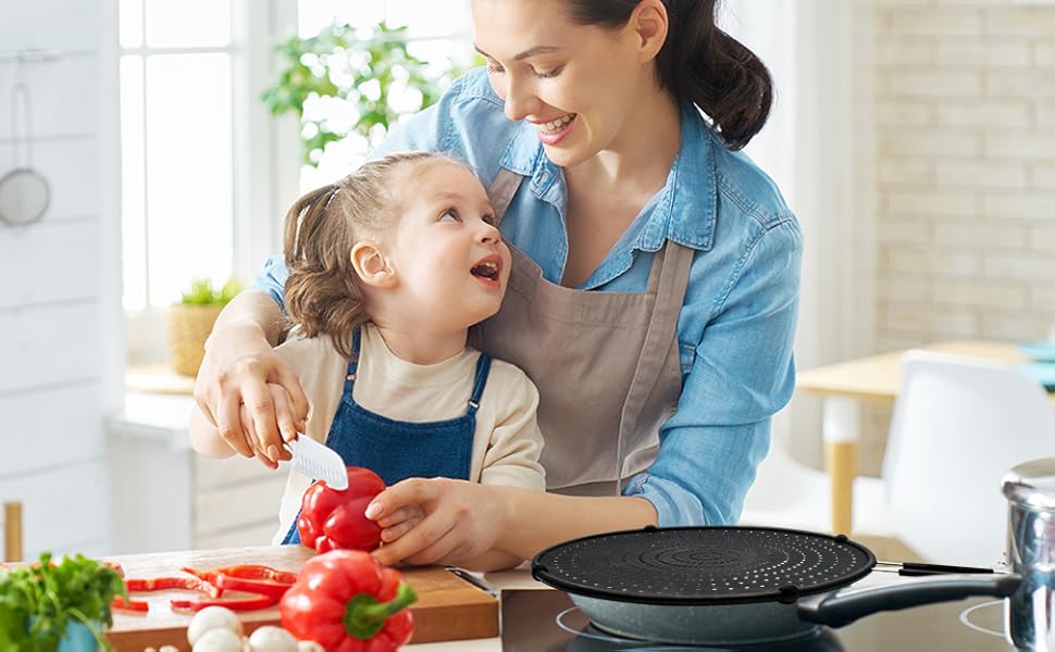 Silicone Splatter Screen for Frying Pan, 13” Grease Splatter Guard Heat