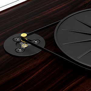 RECORD PLAYER-Belt drive system