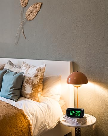 KWANWA Alarm Clock