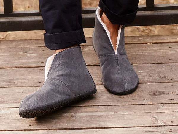 Amazon.com | Minnetonka Men's Tilden Moccasin Suede Indoor and